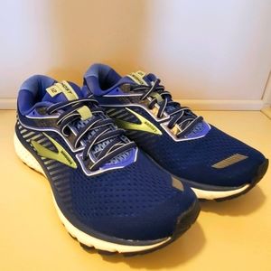 Women's Brooks Ghost 12 Running Shoes